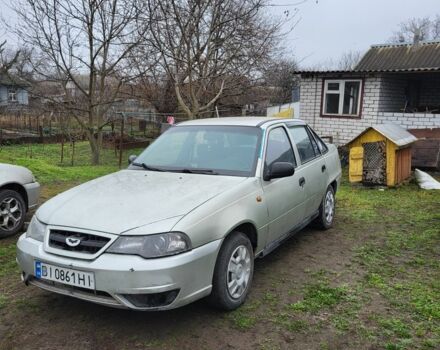 Серый Дэу Нексия, объемом двигателя 1.5 л и пробегом 300 тыс. км за 1200 $, фото 1 на Automoto.ua