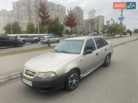Дэу Нексия 2008 в Киеве на Automoto.ua Серый Дэу Нексия, объемом двигателя 1.6 л и пробегом 225 тыс. км за 1300 $, фото 1 на Automoto.ua