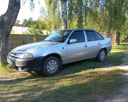 Сірий Деу Нексія, об'ємом двигуна 1.5 л та пробігом 310 тис. км за 2500 $, фото 1 на Automoto.ua