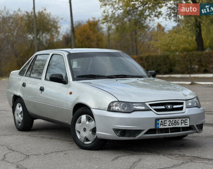 Дэу Нексия 2008 в Верхнеднепровске на Automoto.ua Серый Дэу Нексия, объемом двигателя 1.5 л и пробегом 200 тыс. км за 1700 $, фото 1 на Automoto.ua