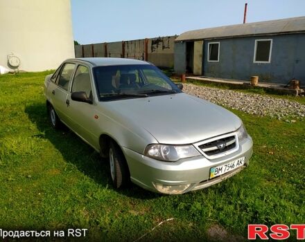 Серый Дэу Нексия, объемом двигателя 1.5 л и пробегом 180 тыс. км за 1200 $, фото 1 на Automoto.ua