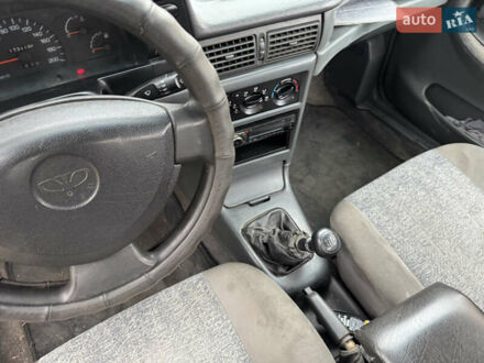Деу Нексія 2008 у Миколаєві на Automoto.ua Сірий Деу Нексія, об'ємом двигуна 1.5 л та пробігом 170 тис. км за 900 $, фото 1 на Automoto.ua