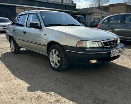 Серый Дэу Нексия, объемом двигателя 1.6 л и пробегом 110 тыс. км за 1900 $, фото 1 на Automoto.ua