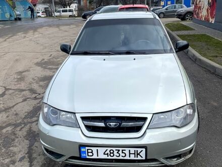 Деу Нексія 2008 у Лубнах на Automoto.ua Сірий Деу Нексія, об'ємом двигуна 1.5 л та пробігом 260 тис. км за 2510 $, фото 1 на Automoto.ua