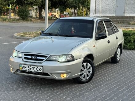 Дэу Нексия 2008 в Днепре (Днепропетровске) на Automoto.ua Серый Дэу Нексия, объемом двигателя 1.5 л и пробегом 119 тыс. км за 1599 $, фото 1 на Automoto.ua