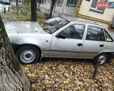 Сірий Деу Нексія, об'ємом двигуна 1.5 л та пробігом 177 тис. км за 1500 $, фото 1 на Automoto.ua