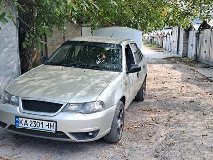 Дэу Нексия 2008 в Киеве на Automoto.ua Серый Дэу Нексия, объемом двигателя 1.5 л и пробегом 110 тыс. км за 2800 $, фото 1 на Automoto.ua