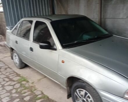 Серый Дэу Нексия, объемом двигателя 8 л и пробегом 400 тыс. км за 1800 $, фото 1 на Automoto.ua