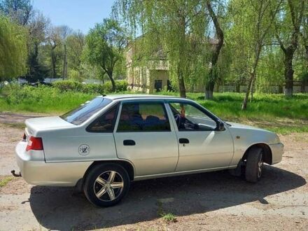 Деу Нексія 2008 у Доброслав (Комінтернівське) на Automoto.ua Сірий Деу Нексія, об'ємом двигуна 1.5 л та пробігом 195 тис. км за 2150 $, фото 1 на Automoto.ua