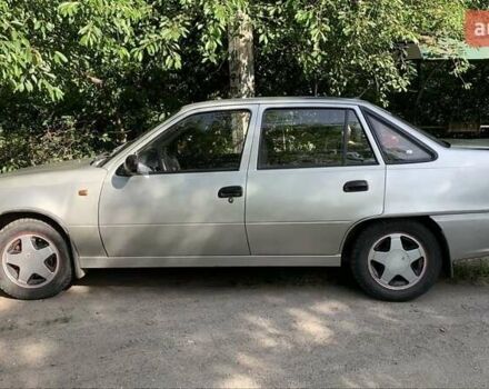 Сірий Деу Нексія, об'ємом двигуна 1.5 л та пробігом 275 тис. км за 2100 $, фото 1 на Automoto.ua