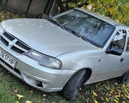 Деу Нексія 2009 у Жашкове на Automoto.ua Сірий Деу Нексія, об'ємом двигуна 0 л та пробігом 160 тис. км за 1100 $, фото 1 на Automoto.ua