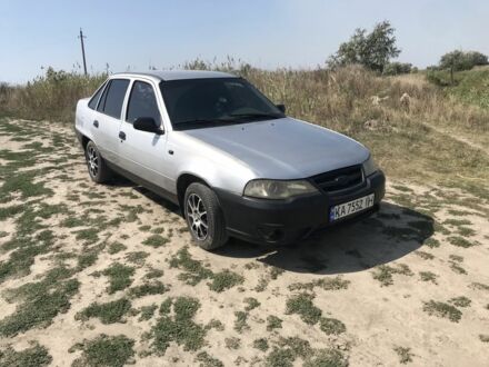 Дэу Нексия 2010 в Павлограде на Automoto.ua Серый Дэу Нексия, объемом двигателя 1.5 л и пробегом 186 тыс. км за 1500 $, фото 1 на Automoto.ua