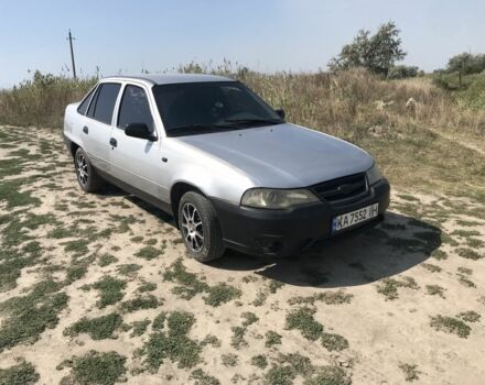 Сірий Деу Нексія, об'ємом двигуна 1.5 л та пробігом 186 тис. км за 1500 $, фото 1 на Automoto.ua