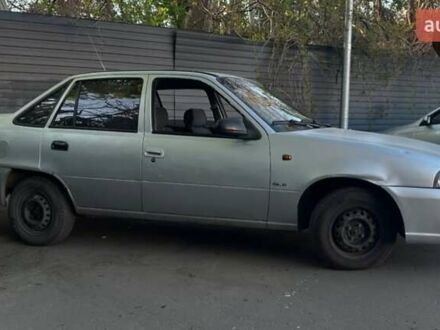 Деу Нексія 2010 у Одесі на Automoto.ua Сірий Деу Нексія, об'ємом двигуна 1.5 л та пробігом 273 тис. км за 1500 $, фото 1 на Automoto.ua