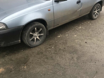 Сірий Деу Нексія, об'ємом двигуна 1.5 л та пробігом 130 тис. км за 2500 $, фото 1 на Automoto.ua