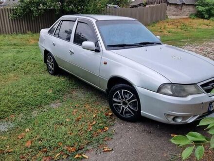 Сірий Деу Нексія, об'ємом двигуна 1.5 л та пробігом 225 тис. км за 2212 $, фото 1 на Automoto.ua