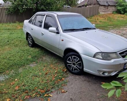 Серый Дэу Нексия, объемом двигателя 1.5 л и пробегом 225 тыс. км за 2212 $, фото 1 на Automoto.ua