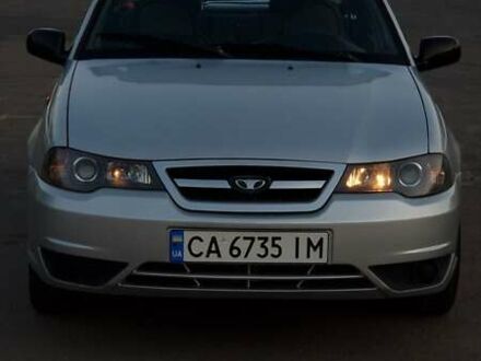 Дэу Нексия 2011 в Звенигородка на Automoto.ua Серый Дэу Нексия, объемом двигателя 1.5 л и пробегом 233 тыс. км за 2400 $, фото 1 на Automoto.ua