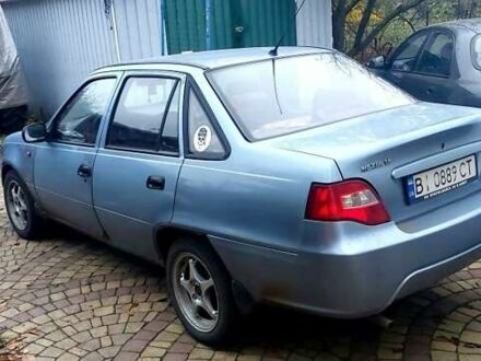 Сірий Деу Нексія, об'ємом двигуна 1.6 л та пробігом 192 тис. км за 1999 $, фото 1 на Automoto.ua
