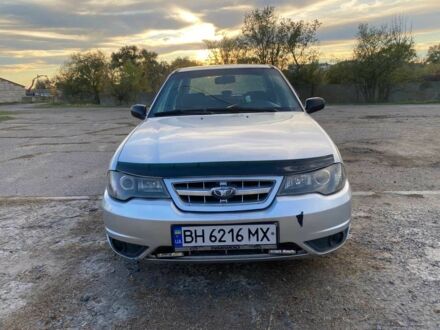 Деу Нексія 2011 у Болграде на Automoto.ua Сірий Деу Нексія, об'ємом двигуна 1.5 л та пробігом 238 тис. км за 2150 $, фото 1 на Automoto.ua