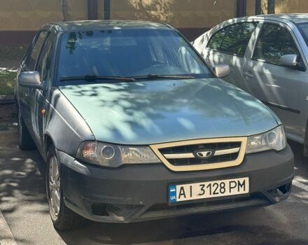 Серый Дэу Нексия, объемом двигателя 1.5 л и пробегом 272 тыс. км за 1700 $, фото 1 на Automoto.ua