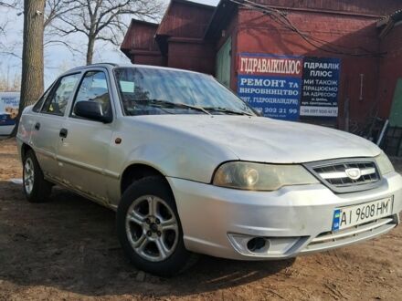 Серый Дэу Нексия, объемом двигателя 1.5 л и пробегом 500 тыс. км за 1517 $, фото 1 на Automoto.ua