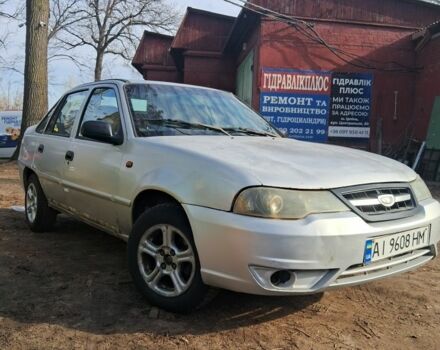 Серый Дэу Нексия, объемом двигателя 1.5 л и пробегом 500 тыс. км за 1517 $, фото 1 на Automoto.ua