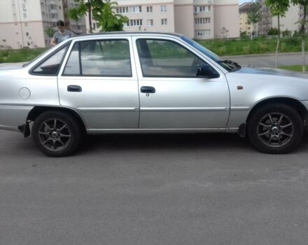 Серый Дэу Нексия, объемом двигателя 1.6 л и пробегом 187 тыс. км за 3300 $, фото 1 на Automoto.ua