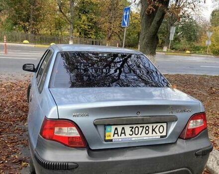 Серый Дэу Нексия, объемом двигателя 1.5 л и пробегом 203 тыс. км за 2000 $, фото 1 на Automoto.ua