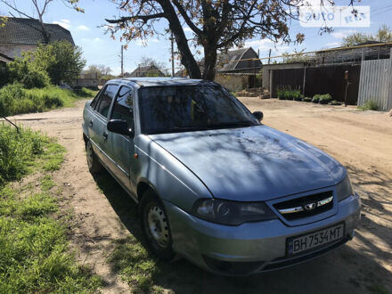 Сірий Деу Нексія, об'ємом двигуна 1.6 л та пробігом 205 тис. км за 2800 $, фото 1 на Automoto.ua