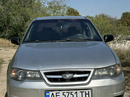 Дэу Нексия 2012 в Днепре (Днепропетровске) на Automoto.ua Серый Дэу Нексия, объемом двигателя 1.5 л и пробегом 135 тыс. км за 2599 $, фото 1 на Automoto.ua