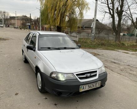 Серый Дэу Нексия, объемом двигателя 1.6 л и пробегом 260 тыс. км за 1500 $, фото 1 на Automoto.ua