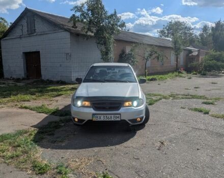 Сірий Деу Нексія, об'ємом двигуна 1.5 л та пробігом 190 тис. км за 1299 $, фото 1 на Automoto.ua