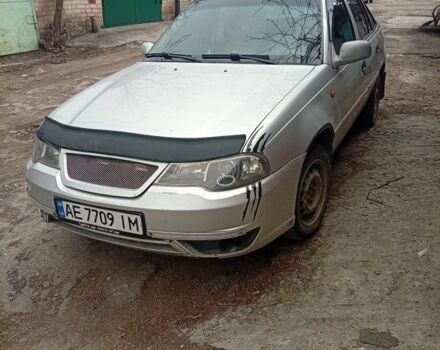 Серый Дэу Нексия, объемом двигателя 1.5 л и пробегом 180 тыс. км за 2500 $, фото 1 на Automoto.ua