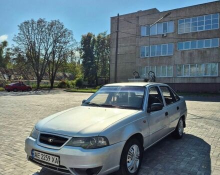Серый Дэу Нексия, объемом двигателя 1.5 л и пробегом 227 тыс. км за 2400 $, фото 1 на Automoto.ua