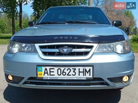 Дэу Нексия 2012 в Кривом Роге на Automoto.ua Серый Дэу Нексия, объемом двигателя 1.6 л и пробегом 94 тыс. км за 3500 $, фото 1 на Automoto.ua