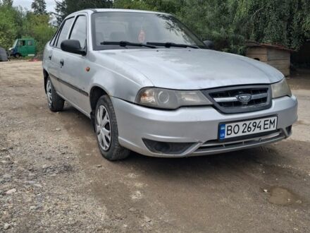 Сірий Деу Нексія, об'ємом двигуна 1.5 л та пробігом 307 тис. км за 1600 $, фото 1 на Automoto.ua