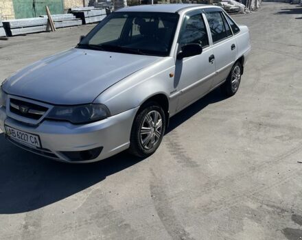 Серый Дэу Нексия, объемом двигателя 1.6 л и пробегом 183 тыс. км за 1900 $, фото 1 на Automoto.ua