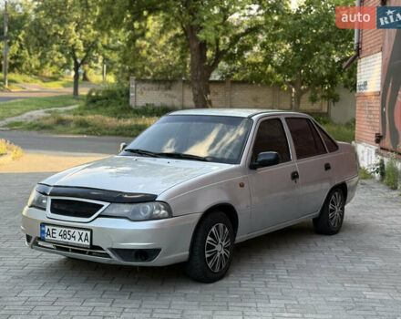 Сірий Деу Нексія, об'ємом двигуна 1.5 л та пробігом 220 тис. км за 1800 $, фото 1 на Automoto.ua