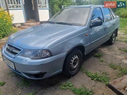 Сірий Деу Нексія, об'ємом двигуна 1.5 л та пробігом 64 тис. км за 2300 $, фото 1 на Automoto.ua