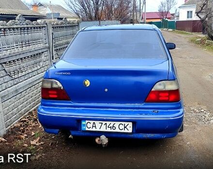 Синий Дэу Нексия, объемом двигателя 1.5 л и пробегом 400 тыс. км за 1500 $, фото 3 на Automoto.ua