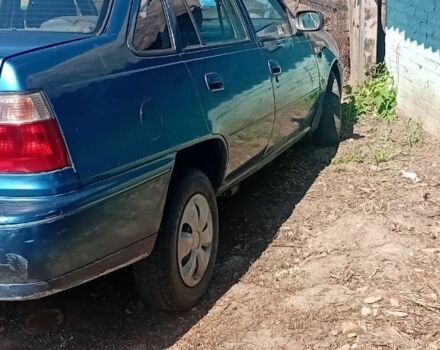 Синий Дэу Нексия, объемом двигателя 7 л и пробегом 629 тыс. км за 710 $, фото 2 на Automoto.ua