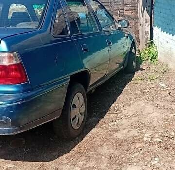 Синий Дэу Нексия, объемом двигателя 7 л и пробегом 629 тыс. км за 710 $, фото 1 на Automoto.ua