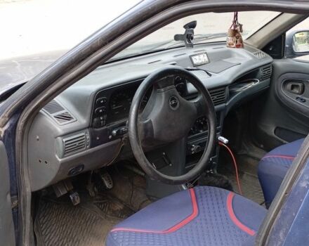 Синий Дэу Нексия, объемом двигателя 1.5 л и пробегом 2 тыс. км за 849 $, фото 1 на Automoto.ua