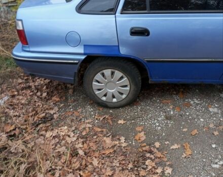 Синій Деу Нексія, об'ємом двигуна 0 л та пробігом 200 тис. км за 1200 $, фото 3 на Automoto.ua