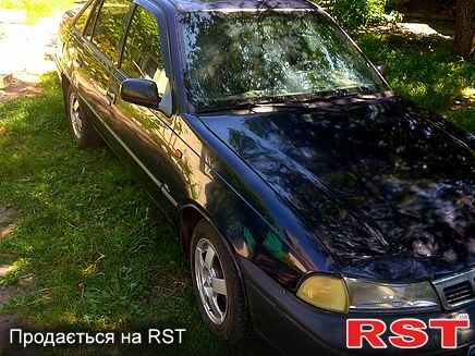 Синий Дэу Нексия, объемом двигателя 1.5 л и пробегом 175 тыс. км за 900 $, фото 2 на Automoto.ua