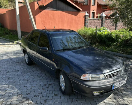Синий Дэу Нексия, объемом двигателя 1.5 л и пробегом 290 тыс. км за 999 $, фото 7 на Automoto.ua
