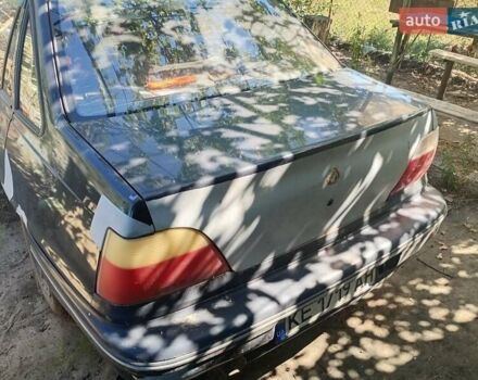 Синій Деу Нексія, об'ємом двигуна 1.5 л та пробігом 200 тис. км за 606 $, фото 3 на Automoto.ua