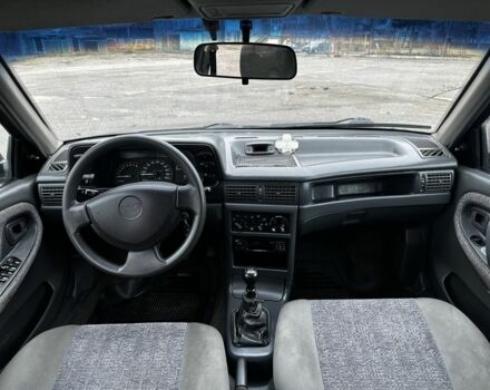 Синій Деу Нексія, об'ємом двигуна 1.5 л та пробігом 115 тис. км за 1000 $, фото 6 на Automoto.ua