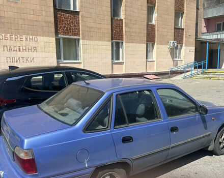 Синій Деу Нексія, об'ємом двигуна 1.5 л та пробігом 220 тис. км за 1700 $, фото 5 на Automoto.ua